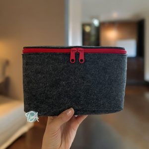 Kosmetiktasche mit Rei&szlig;verschluss &ndash; nach Wunsch mit Lasche